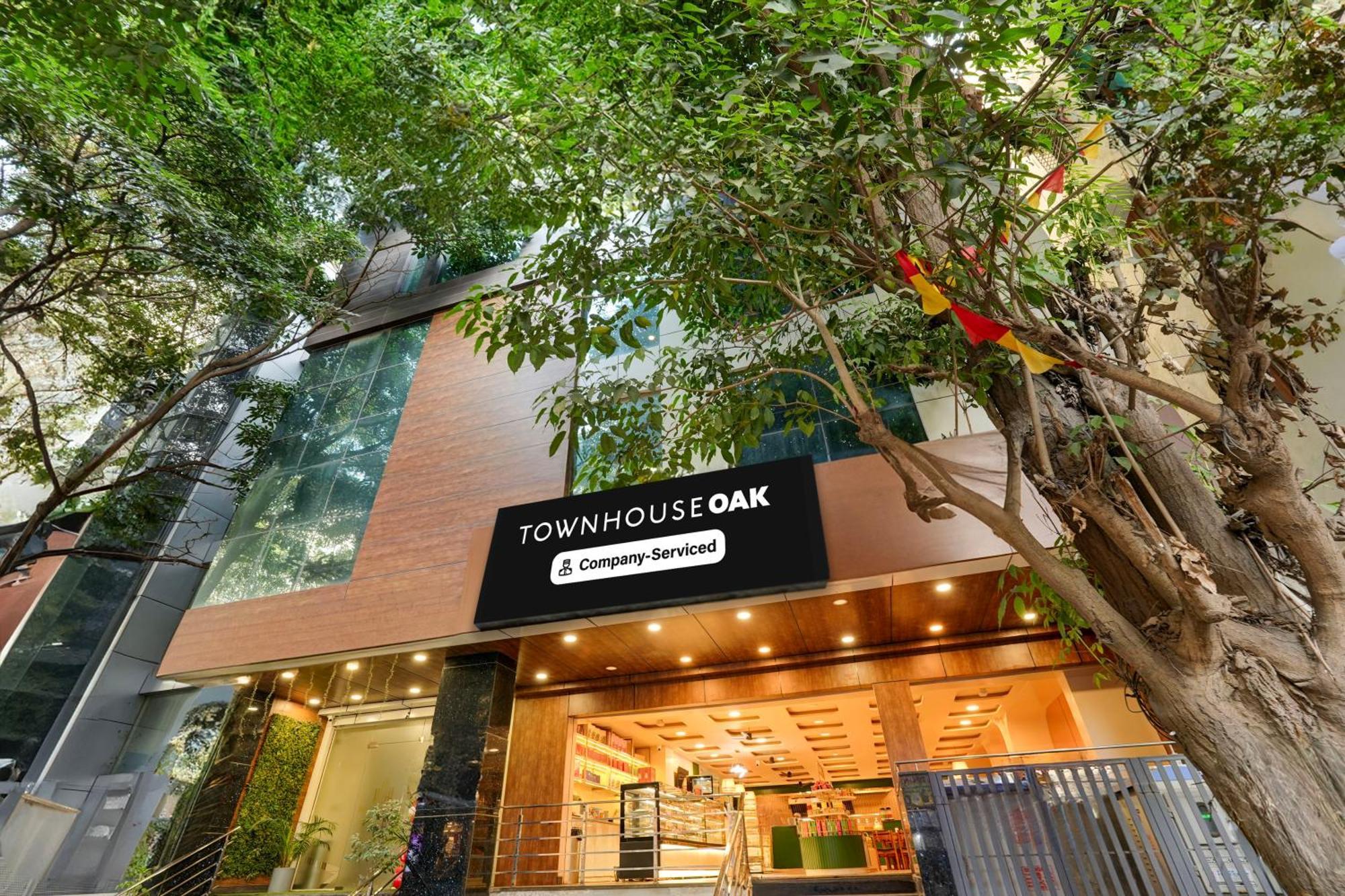 Super Townhouse Oak Aecs Formerly Bangalore Times Exteriör bild