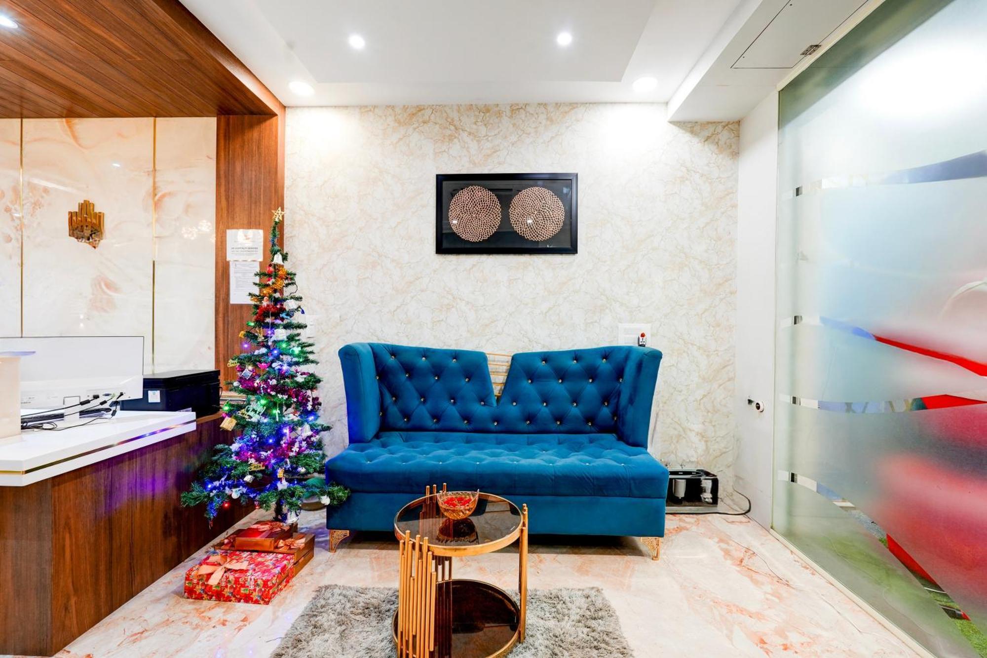Super Townhouse Oak Aecs Formerly Bangalore Times Exteriör bild